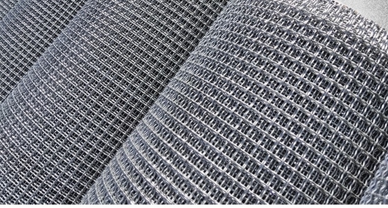 30m By 1.5m 8x8 Square Galvanised Mesh Breeding Welded Hot Dip Fencing